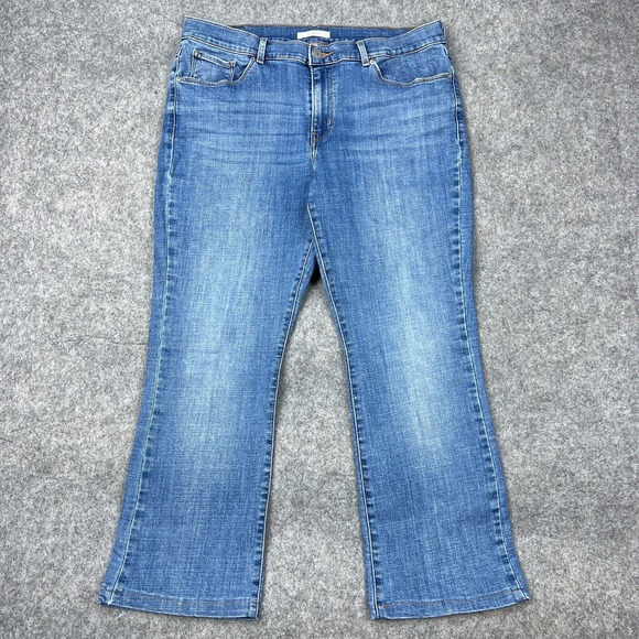 Levi's Jeans Womens 32 Classic Boot Cut Blue‎ Stretch Denim Pants Casual Ladies - Picture 1 of 14